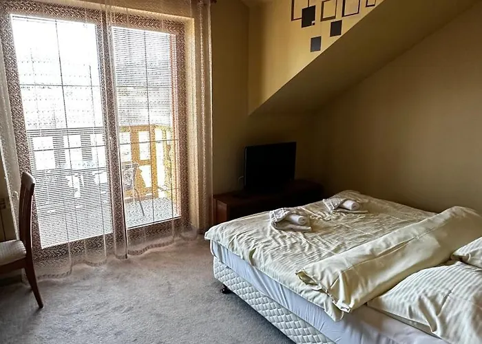One-room With A View Of The High Tatras B 405 Appartement Vel'ka Lomnica